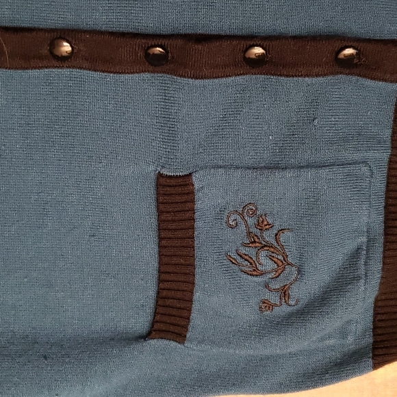 Voodoo Vixen teal/blue cardigan with floral and peacock embroidery - Picture 4 of 6